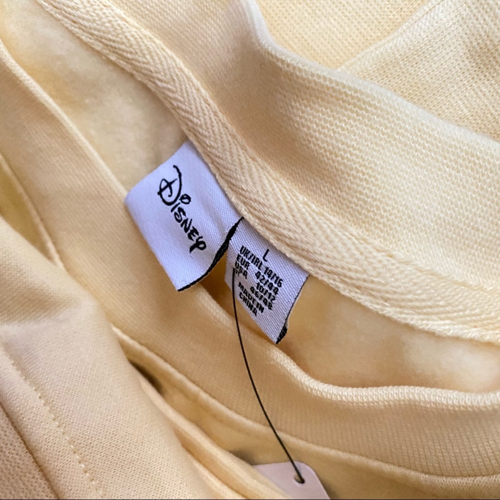 Disney Winnie the Pooh Sweatshirt Top Crewneck Long Sleeve Shirt Soft Fleece - Picture 13 of 13